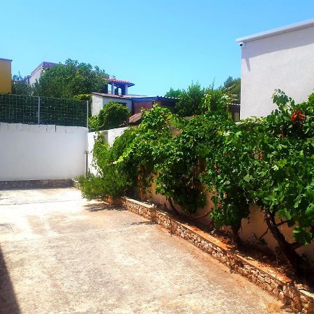 Grandpa Beach House Slatine Dış mekan fotoğraf